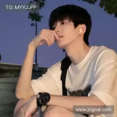 幸侃纯